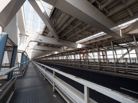 重慶4500度旋轉(zhuǎn)樓梯廠家電話地址(關(guān)于重慶4500度旋轉(zhuǎn)樓梯的問題) 北京鋼結(jié)構(gòu)設(shè)計問答 重慶4500度旋轉(zhuǎn)樓梯廠家電話地址(關(guān)于重慶4500度旋轉(zhuǎn)樓梯的問題) 北京鋼結(jié)構(gòu)設(shè)計問答