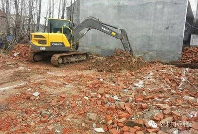 12米高的鋼結(jié)構(gòu)地基挖多少米（回填土或松土地基,根據(jù)樓高與地基深度比值估算） 北京鋼結(jié)構(gòu)設(shè)計(jì) 第2張