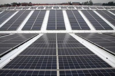 光伏屋頂新政策(光伏屋頂新政策為農(nóng)村地區(qū)提供了強有力的支持和保障) 建筑消防施工 第5張 光伏屋頂新政策(光伏屋頂新政策為農(nóng)村地區(qū)提供了強有力的支持和保障) 建筑消防施工 第5張