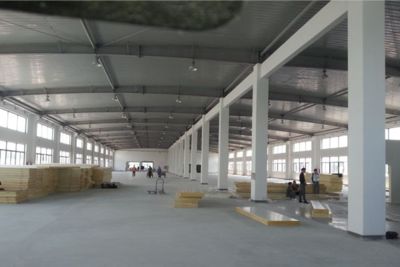 一萬平方鋼結(jié)構(gòu)廠房造價(jià)(鋼結(jié)構(gòu)廠房施工周期對造價(jià)的影響) 鋼結(jié)構(gòu)框架施工 第4張 一萬平方鋼結(jié)構(gòu)廠房造價(jià)(鋼結(jié)構(gòu)廠房施工周期對造價(jià)的影響) 鋼結(jié)構(gòu)框架施工 第4張