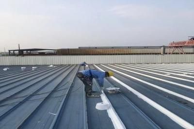 鋼結(jié)構(gòu)廠房屋面防水(鋼結(jié)構(gòu)廠房屋面防水關(guān)鍵步驟和注意事項和注意事項) 結(jié)構(gòu)污水處理池設(shè)計 第3張 鋼結(jié)構(gòu)廠房屋面防水(鋼結(jié)構(gòu)廠房屋面防水關(guān)鍵步驟和注意事項和注意事項) 結(jié)構(gòu)污水處理池設(shè)計 第3張