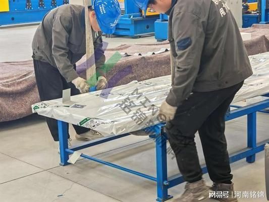 民用鋼結構屋頂（民用鋼結構屋頂的優(yōu)勢） 鋼結構玻璃棧道施工 第1張