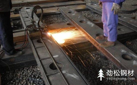 切割樓板最簡單的方法 結(jié)構(gòu)框架設(shè)計(jì) 第3張 切割樓板最簡單的方法 結(jié)構(gòu)框架設(shè)計(jì) 第3張