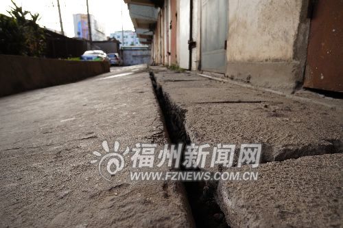 地基下沉房屋開裂圖片(關(guān)于地基下沉房屋開裂圖片的查詢和處理方法分析和處理方法) 建筑方案施工 第1張 地基下沉房屋開裂圖片(關(guān)于地基下沉房屋開裂圖片的查詢和處理方法分析和處理方法) 建筑方案施工 第1張