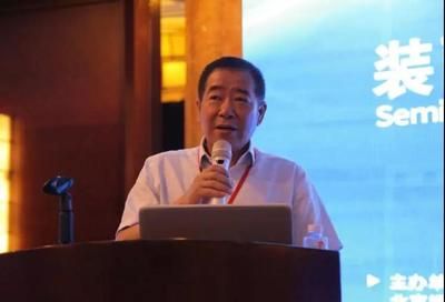 旋轉樓梯怎么支模板示意圖（旋轉樓梯的支模板示意圖是如何設計的）