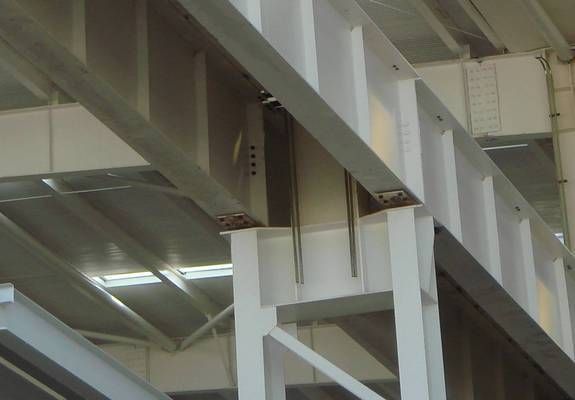 鋼結(jié)構(gòu)廠房現(xiàn)場(chǎng)圖片 結(jié)構(gòu)電力行業(yè)施工 第2張 鋼結(jié)構(gòu)廠房現(xiàn)場(chǎng)圖片 結(jié)構(gòu)電力行業(yè)施工 第2張