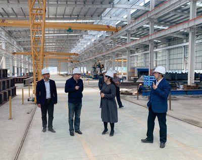 膜結(jié)構(gòu)手繪效果圖(膜結(jié)構(gòu)在設(shè)計中需要考慮哪些因素以確保其穩(wěn)定性和耐久性)