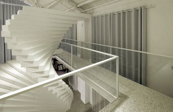 北京樓梯設(shè)計公司有哪些 鋼結(jié)構(gòu)蹦極施工 第3張