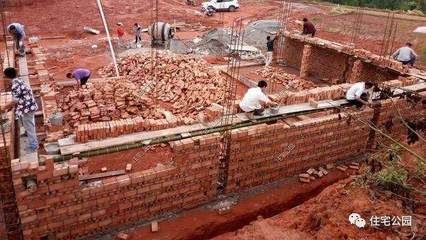 磚混加固造價(磚混加固造價是一個復(fù)雜的過程涉及多個因素的綜合考慮) 鋼結(jié)構(gòu)蹦極施工 第4張 磚混加固造價(磚混加固造價是一個復(fù)雜的過程涉及多個因素的綜合考慮) 鋼結(jié)構(gòu)蹦極施工 第4張