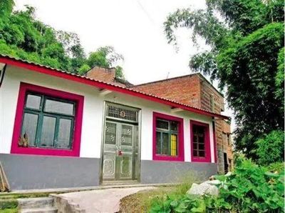 石家莊房屋修繕公司(石家莊房屋修繕價(jià)格) 鋼結(jié)構(gòu)鋼結(jié)構(gòu)螺旋樓梯施工 第4張 石家莊房屋修繕公司(石家莊房屋修繕價(jià)格) 鋼結(jié)構(gòu)鋼結(jié)構(gòu)螺旋樓梯施工 第4張