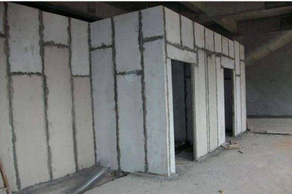 磚混結(jié)構(gòu)承重墻拆除加固方案(如何評(píng)估磚混結(jié)構(gòu)承重墻拆除加固方案) 鋼結(jié)構(gòu)網(wǎng)架施工 第4張 磚混結(jié)構(gòu)承重墻拆除加固方案(如何評(píng)估磚混結(jié)構(gòu)承重墻拆除加固方案) 鋼結(jié)構(gòu)網(wǎng)架施工 第4張