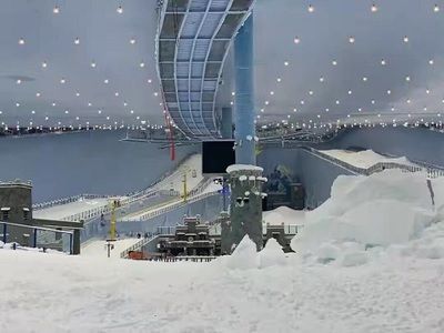 鋼結構停車樓用鋼量（遼寧省最大規(guī)模的鋼結構立體停車樓——世紀大廈站p+r立體停車場） 結構電力行業(yè)設計 第3張