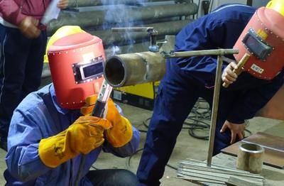 北京鋼結(jié)構(gòu)焊工招聘（北京鋼結(jié)構(gòu)焊工招聘信息） 鋼結(jié)構(gòu)鋼結(jié)構(gòu)螺旋樓梯施工 第4張