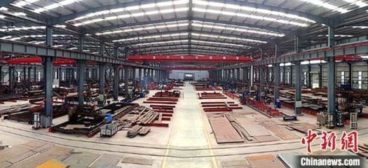 鋼結構廠房墻板施工流程視頻(鋼結構廠房墻板施工流程) 鋼結構網(wǎng)架施工 第4張 鋼結構廠房墻板施工流程視頻(鋼結構廠房墻板施工流程) 鋼結構網(wǎng)架施工 第4張