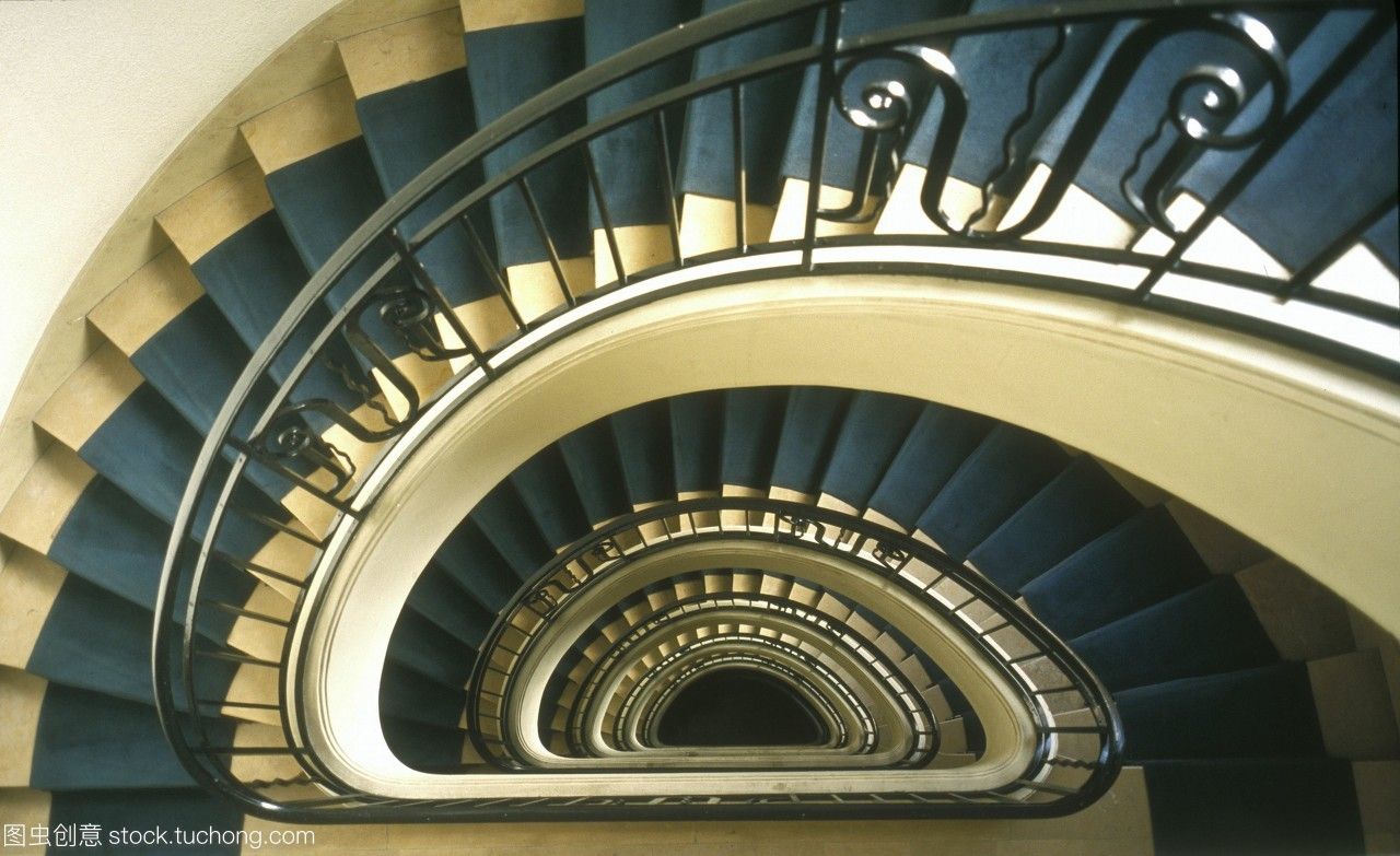 輕鋼施工隊(duì)伍電話（輕鋼施工對(duì)環(huán)境有一定要求嗎？）