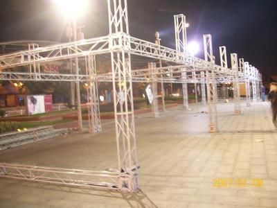 桁架制作廠家有哪些公司（桁架制作廠家有哪些桁架制作廠家及其特點和應用領域） 結(jié)構(gòu)工業(yè)裝備設計 第4張