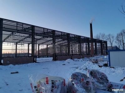 鋼結(jié)構(gòu)廠一般工人多少工資 裝飾工裝施工 第1張