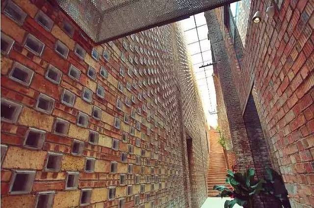 北京可以用紅磚砌隔斷(北京使用紅磚砌隔斷是可行的但需要考慮幾個因素) 建筑方案施工 第4張 北京可以用紅磚砌隔斷(北京使用紅磚砌隔斷是可行的但需要考慮幾個因素) 建筑方案施工 第4張