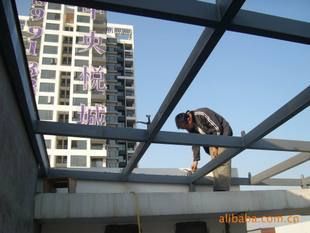 湘西彩鋼圍擋（湘西彩鋼圍擋的制作材料是什么湘西彩鋼圍擋的制作材料是什么）