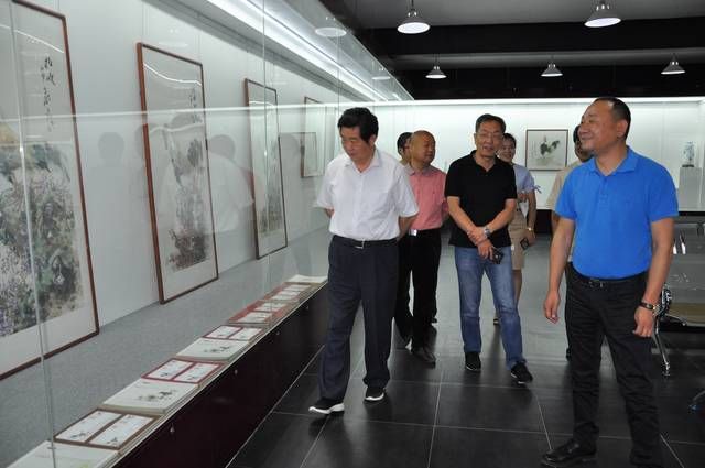 包鋼駐京辦事處 鋼結(jié)構(gòu)門式鋼架施工 第2張 包鋼駐京辦事處 鋼結(jié)構(gòu)門式鋼架施工 第2張