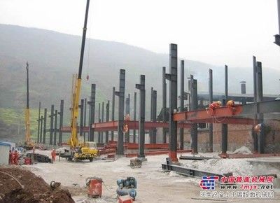 鋼結(jié)構(gòu)制作安裝多少錢一噸含機(jī)械設(shè)備 鋼結(jié)構(gòu)網(wǎng)架施工 第4張 鋼結(jié)構(gòu)制作安裝多少錢一噸含機(jī)械設(shè)備 鋼結(jié)構(gòu)網(wǎng)架施工 第4張