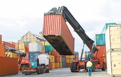 集裝箱裝貨鐵架(移動(dòng)式裝貨鐵架的應(yīng)用) 鋼結(jié)構(gòu)鋼結(jié)構(gòu)停車場(chǎng)設(shè)計(jì) 第4張 集裝箱裝貨鐵架(移動(dòng)式裝貨鐵架的應(yīng)用) 鋼結(jié)構(gòu)鋼結(jié)構(gòu)停車場(chǎng)設(shè)計(jì) 第4張