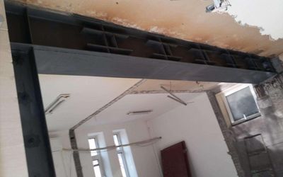 承重墻加固費(fèi)用由誰承擔(dān) 鋼結(jié)構(gòu)玻璃棧道施工 第4張 承重墻加固費(fèi)用由誰承擔(dān) 鋼結(jié)構(gòu)玻璃棧道施工 第4張