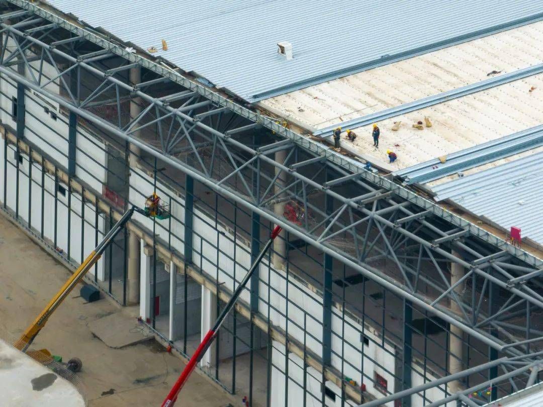 鋼結(jié)構(gòu)幕墻工程(國(guó)內(nèi)外鋼結(jié)構(gòu)幕墻比較) 鋼結(jié)構(gòu)桁架施工 第4張 鋼結(jié)構(gòu)幕墻工程(國(guó)內(nèi)外鋼結(jié)構(gòu)幕墻比較) 鋼結(jié)構(gòu)桁架施工 第4張