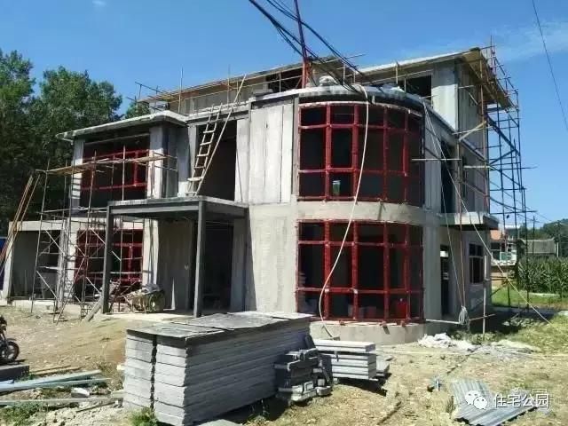 鋼結(jié)構(gòu)房子施工全過(guò)程視頻(鋼結(jié)構(gòu)房子施工全過(guò)程) 鋼結(jié)構(gòu)鋼結(jié)構(gòu)螺旋樓梯施工 第4張 鋼結(jié)構(gòu)房子施工全過(guò)程視頻(鋼結(jié)構(gòu)房子施工全過(guò)程) 鋼結(jié)構(gòu)鋼結(jié)構(gòu)螺旋樓梯施工 第4張