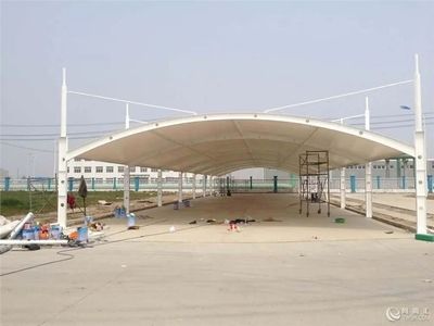 加油站鋼結(jié)構(gòu)雨棚圖片(加油站鋼結(jié)構(gòu)雨棚設(shè)計) 結(jié)構(gòu)橋梁鋼結(jié)構(gòu)設(shè)計 第3張 加油站鋼結(jié)構(gòu)雨棚圖片(加油站鋼結(jié)構(gòu)雨棚設(shè)計) 結(jié)構(gòu)橋梁鋼結(jié)構(gòu)設(shè)計 第3張