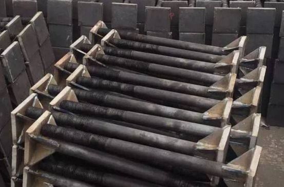 鋼結(jié)構(gòu)螺栓擰緊后會松動嗎(擰緊后的螺栓確實(shí)有可能會松動,螺栓松動的主要原因包括:) 裝飾工裝施工 第5張 鋼結(jié)構(gòu)螺栓擰緊后會松動嗎(擰緊后的螺栓確實(shí)有可能會松動,螺栓松動的主要原因包括:) 裝飾工裝施工 第5張