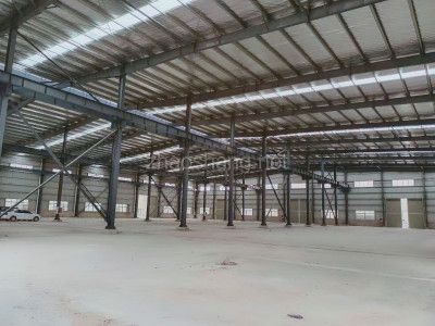 標(biāo)準(zhǔn)的鋼結(jié)構(gòu)廠房要多少一個(gè)平方（鋼結(jié)構(gòu)廠房的造價(jià)影響因素有哪些？）