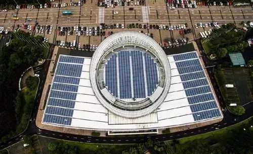 光伏屋頂方案(光伏屋頂方案的關(guān)鍵組成部分) 鋼結(jié)構(gòu)玻璃棧道設(shè)計(jì) 第3張 光伏屋頂方案(光伏屋頂方案的關(guān)鍵組成部分) 鋼結(jié)構(gòu)玻璃棧道設(shè)計(jì) 第3張