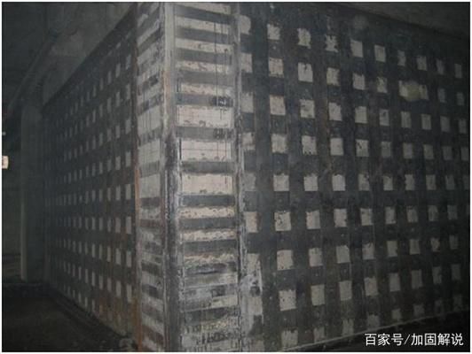 屋面加固方法有哪些圖片（屋面加固哪種方法最經(jīng)濟(jì)） 鋼結(jié)構(gòu)跳臺施工 第5張