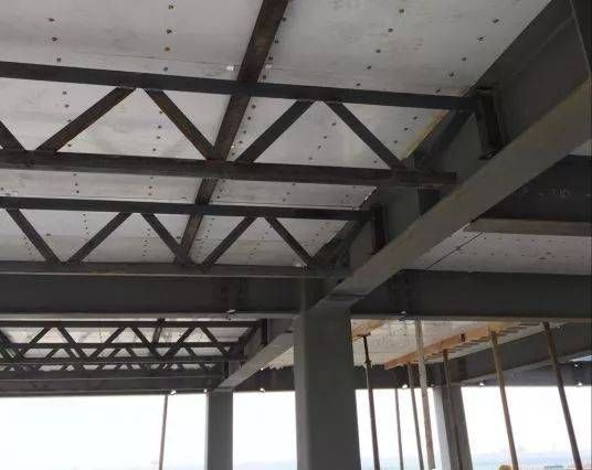 鋼結(jié)構(gòu)房屋設(shè)計費取費標準(鋼結(jié)構(gòu)房屋設(shè)計費的取費標準) 鋼結(jié)構(gòu)跳臺設(shè)計 第5張 鋼結(jié)構(gòu)房屋設(shè)計費取費標準(鋼結(jié)構(gòu)房屋設(shè)計費的取費標準) 鋼結(jié)構(gòu)跳臺設(shè)計 第5張