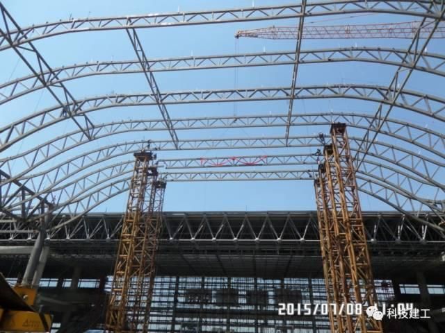 大跨度鋼結(jié)構(gòu)有哪些(大跨度鋼結(jié)構(gòu)在現(xiàn)代建筑中的應(yīng)用) 鋼結(jié)構(gòu)網(wǎng)架設(shè)計(jì) 第1張 大跨度鋼結(jié)構(gòu)有哪些(大跨度鋼結(jié)構(gòu)在現(xiàn)代建筑中的應(yīng)用) 鋼結(jié)構(gòu)網(wǎng)架設(shè)計(jì) 第1張