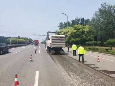 路面修復(fù)電話 鋼結(jié)構(gòu)鋼結(jié)構(gòu)螺旋樓梯設(shè)計 第4張 路面修復(fù)電話 鋼結(jié)構(gòu)鋼結(jié)構(gòu)螺旋樓梯設(shè)計 第4張