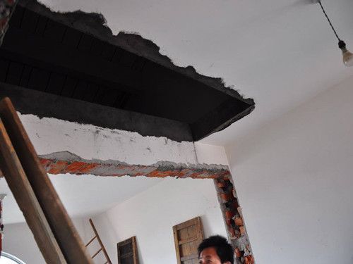 農(nóng)村預(yù)制板房加固還是重建 鋼結(jié)構(gòu)桁架施工 第2張