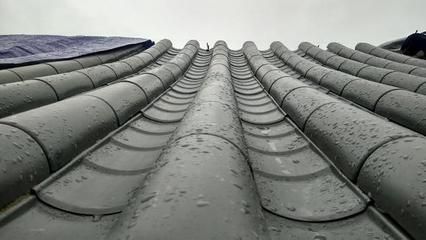 屋面瓦翻新施工工藝(屋面瓦翻新施工安全措施) 鋼結(jié)構(gòu)網(wǎng)架施工 第3張 屋面瓦翻新施工工藝(屋面瓦翻新施工安全措施) 鋼結(jié)構(gòu)網(wǎng)架施工 第3張