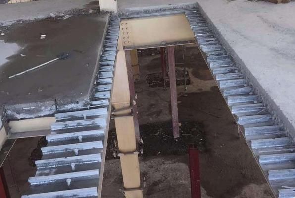 樓板拆除施工方案 裝飾家裝設(shè)計(jì) 第2張 樓板拆除施工方案 裝飾家裝設(shè)計(jì) 第2張