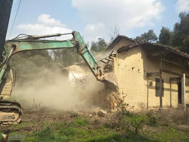 國家對(duì)空心板老樓樓有政策嗎有補(bǔ)貼嗎(國家對(duì)空心板老樓的政策集中在危房改造和拆遷補(bǔ)償方面) 結(jié)構(gòu)框架設(shè)計(jì) 第2張 國家對(duì)空心板老樓樓有政策嗎有補(bǔ)貼嗎(國家對(duì)空心板老樓的政策集中在危房改造和拆遷補(bǔ)償方面) 結(jié)構(gòu)框架設(shè)計(jì) 第2張