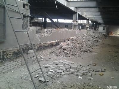 磚混結(jié)構(gòu)砸墻加固圖片視頻(磚混結(jié)構(gòu)加固案例分析) 裝飾工裝施工 第1張 磚混結(jié)構(gòu)砸墻加固圖片視頻(磚混結(jié)構(gòu)加固案例分析) 裝飾工裝施工 第1張