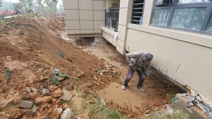 房屋加固施工隊怎么樣啊（房屋加固施工隊價格對比分析） 裝飾幕墻設(shè)計 第5張