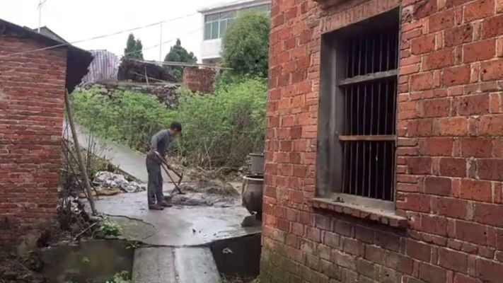 老磚房加固改造圖片 鋼結(jié)構(gòu)鋼結(jié)構(gòu)螺旋樓梯施工 第1張 老磚房加固改造圖片 鋼結(jié)構(gòu)鋼結(jié)構(gòu)螺旋樓梯施工 第1張