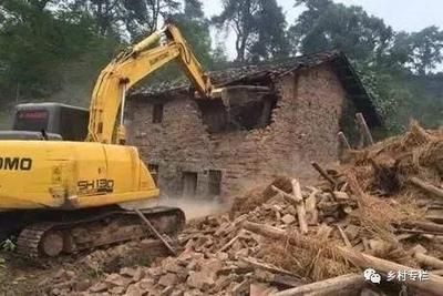 農(nóng)村老房子拆了,地基還是不是自己的 結(jié)構(gòu)工業(yè)裝備施工 第1張 農(nóng)村老房子拆了,地基還是不是自己的 結(jié)構(gòu)工業(yè)裝備施工 第1張