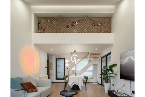 網(wǎng)架地面拼裝工序圖（網(wǎng)架地面拼裝完成后如何確保每個部件的精確對接和位置正確性）