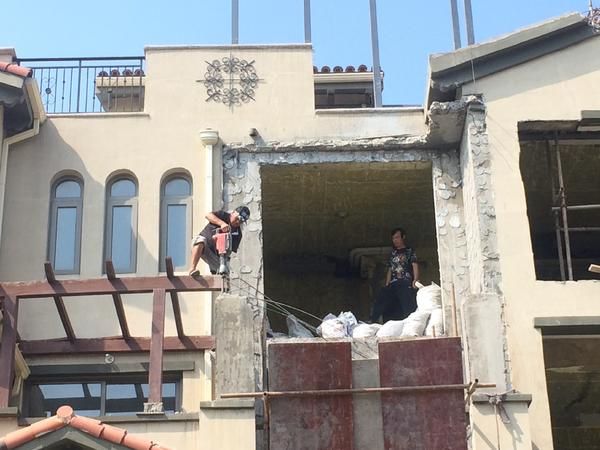 別墅加蓋是否違法 建筑效果圖設(shè)計(jì) 第3張 別墅加蓋是否違法 建筑效果圖設(shè)計(jì) 第3張