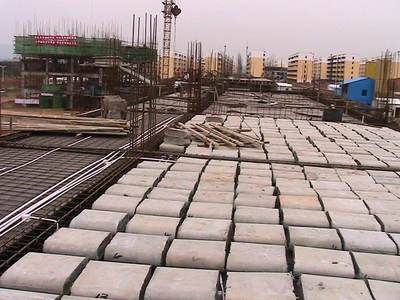 空心樓蓋板是什么意思?。招臉巧w板與實(shí)心板比較） 結(jié)構(gòu)工業(yè)鋼結(jié)構(gòu)設(shè)計(jì) 第1張