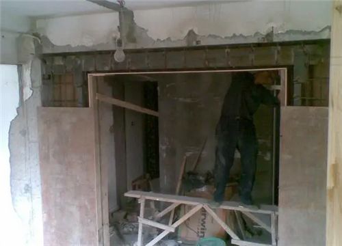 承重墻拆除后用多大的槽鋼加固 裝飾幕墻施工 第2張 承重墻拆除后用多大的槽鋼加固 裝飾幕墻施工 第2張