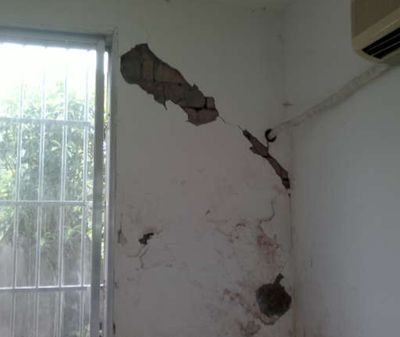 老房子空心板加固圖片視頻大全(如何加固老房子的空心板) 鋼結(jié)構(gòu)門式鋼架施工 第1張 老房子空心板加固圖片視頻大全(如何加固老房子的空心板) 鋼結(jié)構(gòu)門式鋼架施工 第1張